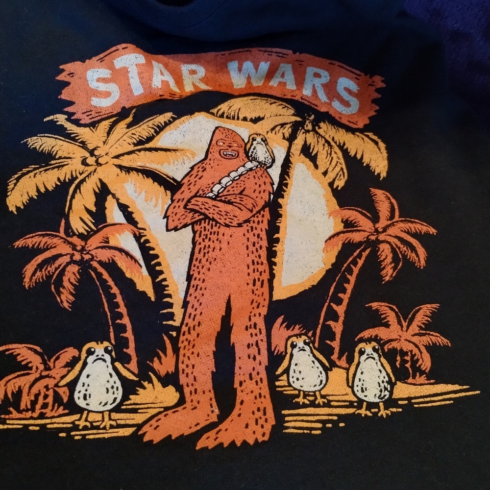 Star Wars Size Medium Sweatshirt